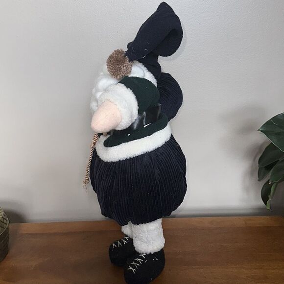 Gnome Santa Claus! - Picture 2 of 4